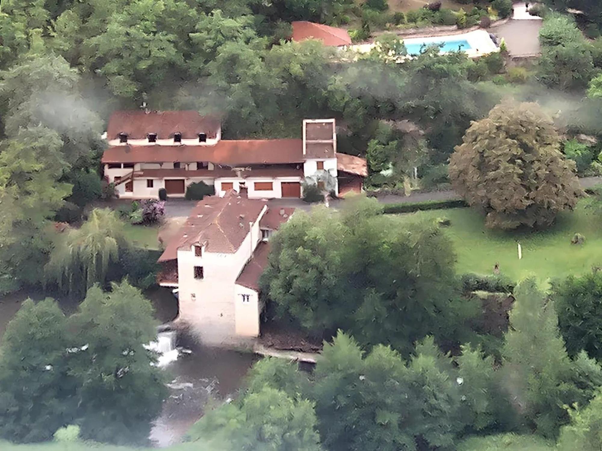Villa Confortable A Milhars Avec Piscine Privee Exterior foto